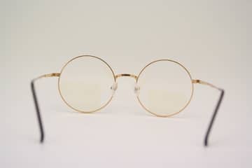 Cara Menurunkan Mata Minus secara Efektif dan Aman